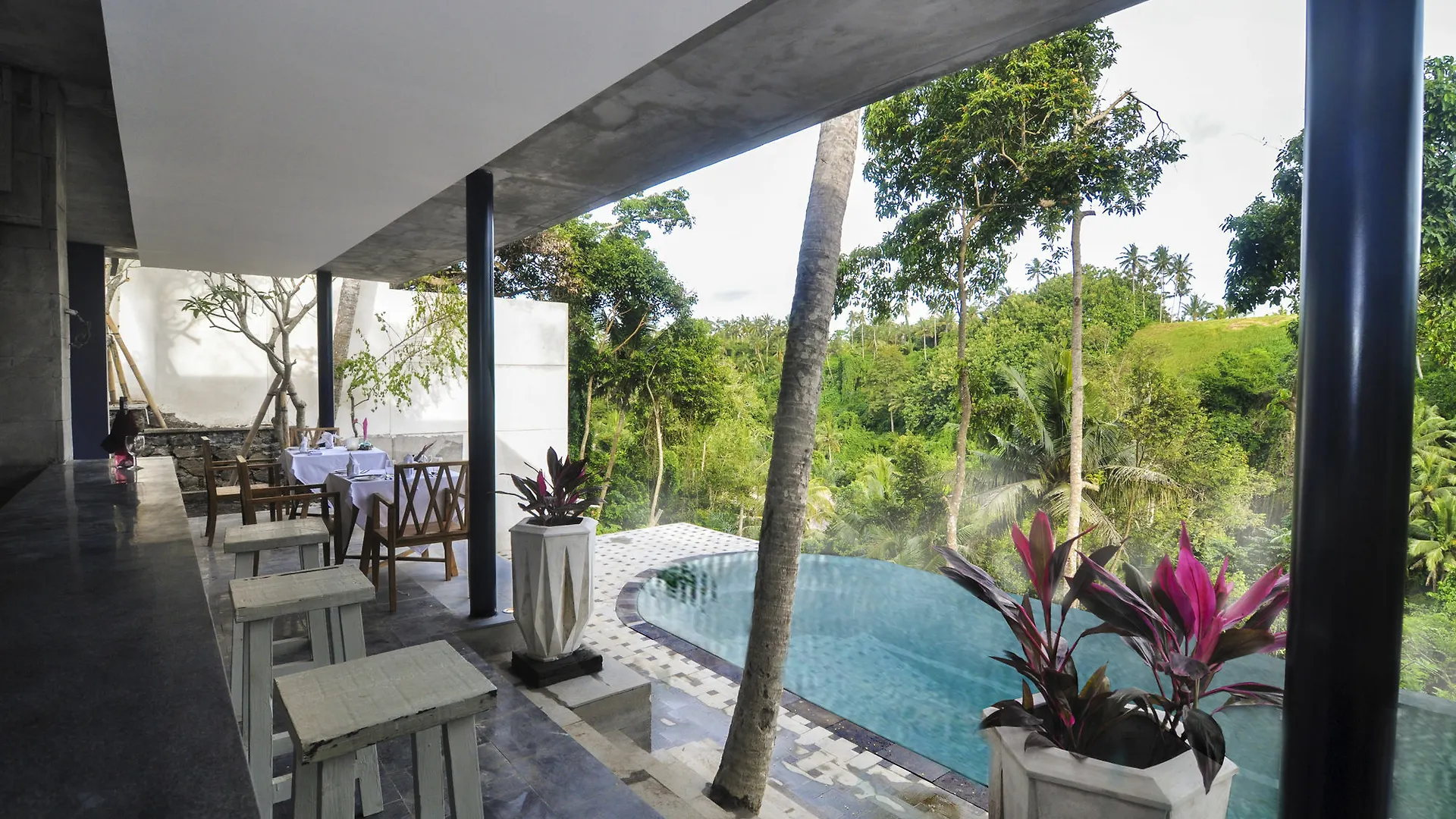 Hotel Amora Ubud Villas